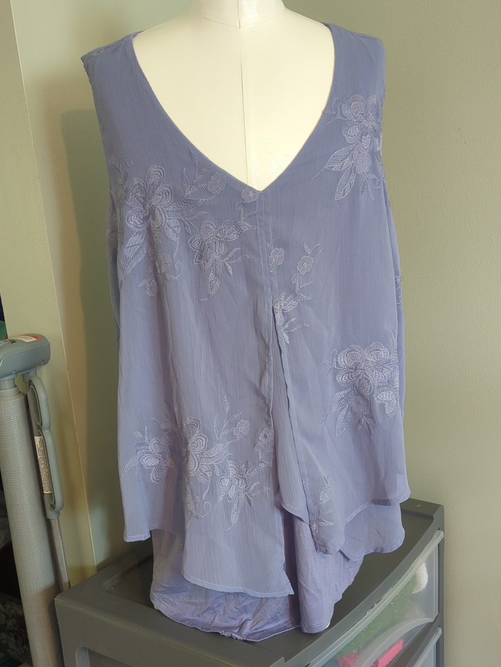 Alyx Lavender Embroidered V-Neck Camisole